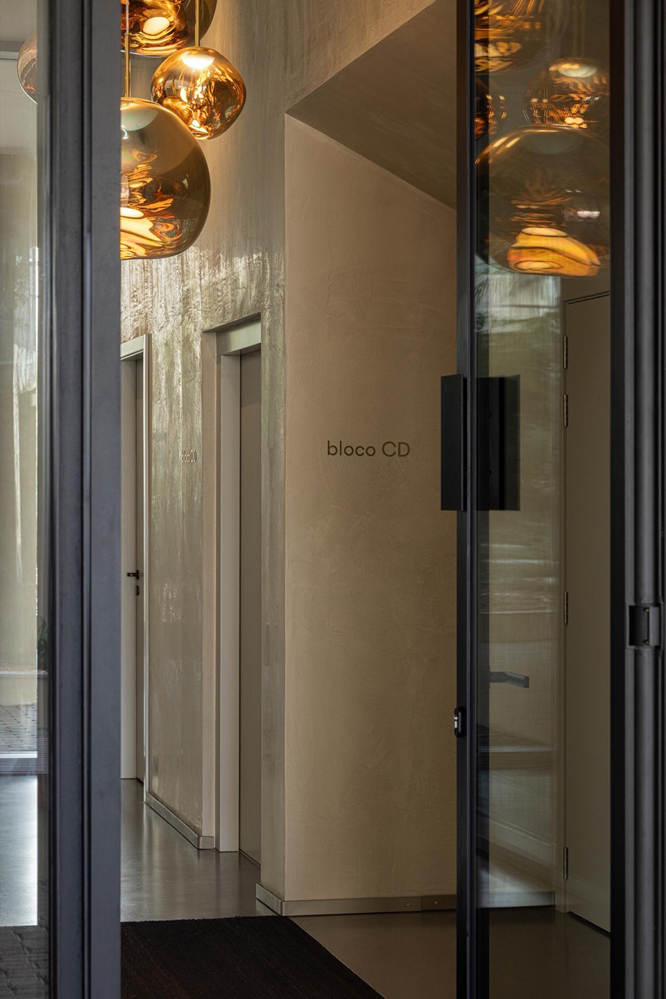 ERNESTO DO CANTO住宅区丨葡萄牙蓬塔德尔加达丨BOX arquitectos-238