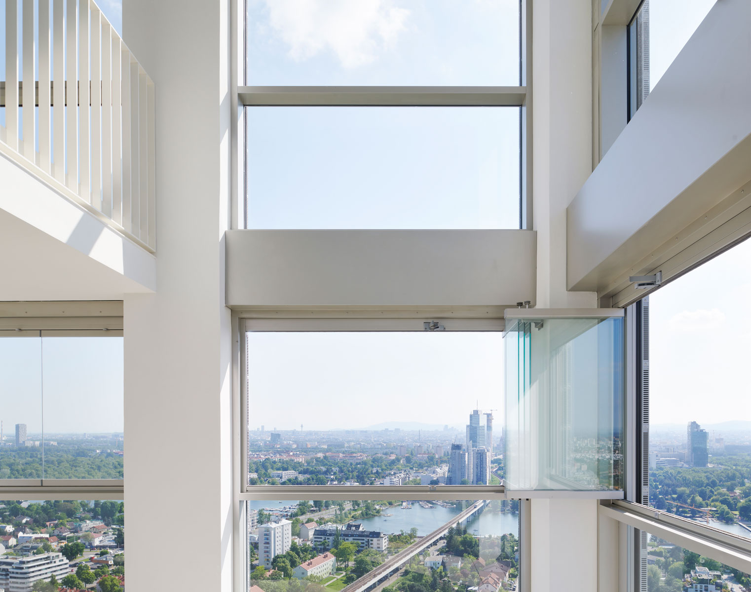 维也纳二十二·二甲基戊胺（注：DMAA是1,3-二甲基戊胺英文缩写，为一种化学物质）丨奥地利维也纳-64