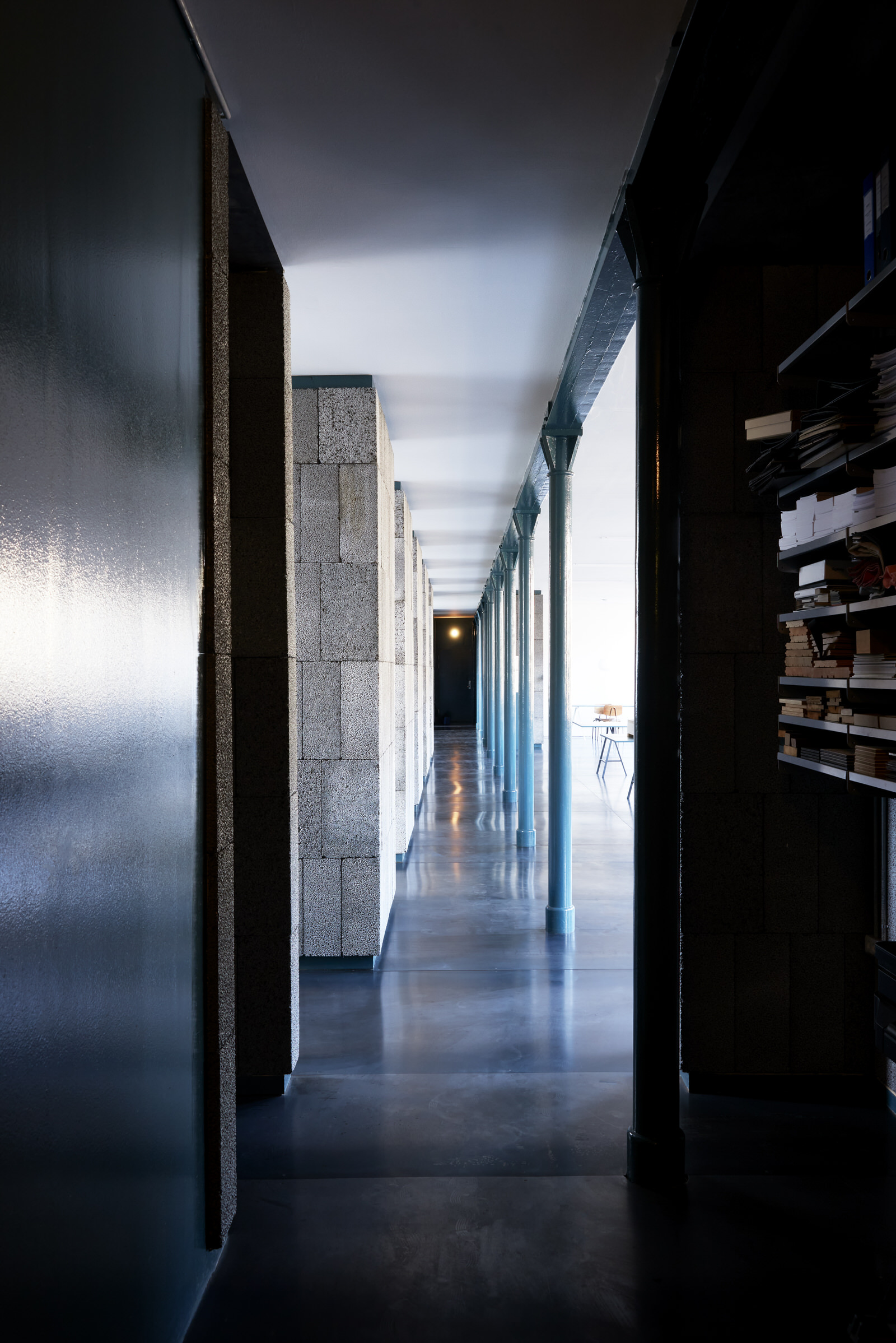 哥本哈根精致工业风建筑事务所工作室丨丹麦哥本哈根丨NORRØN Architects-11