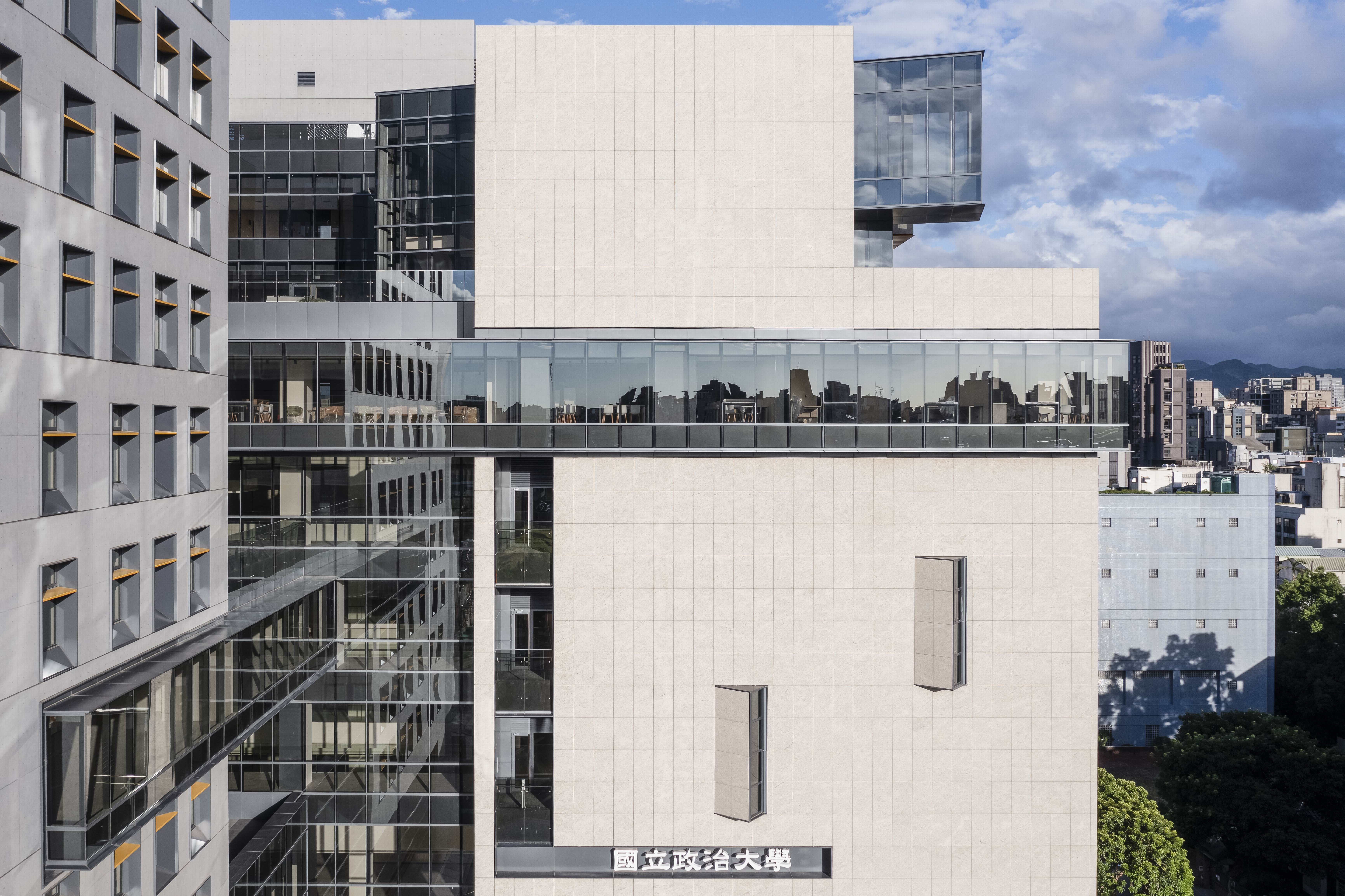 NCCU 公共与工商管理教育中心丨JJP Architects and Planners-20