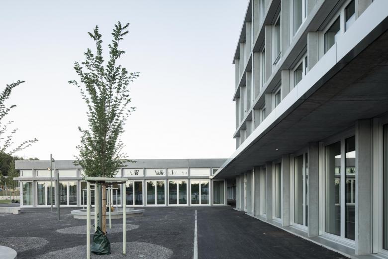 Kuhlbrodt & Peters Architekten丨Primarschulanlage Dietlimoos丨瑞士-2