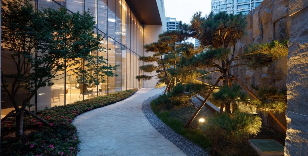 二象复合的城市复甦,中国纺织工人疗养院酒店丨中国青岛丨联创域韬景观-39