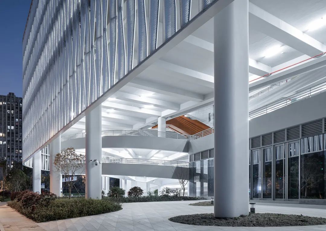 杭州钱投海达停车楼丨中国杭州丨浙江大学建筑设计研究院有限公司-70