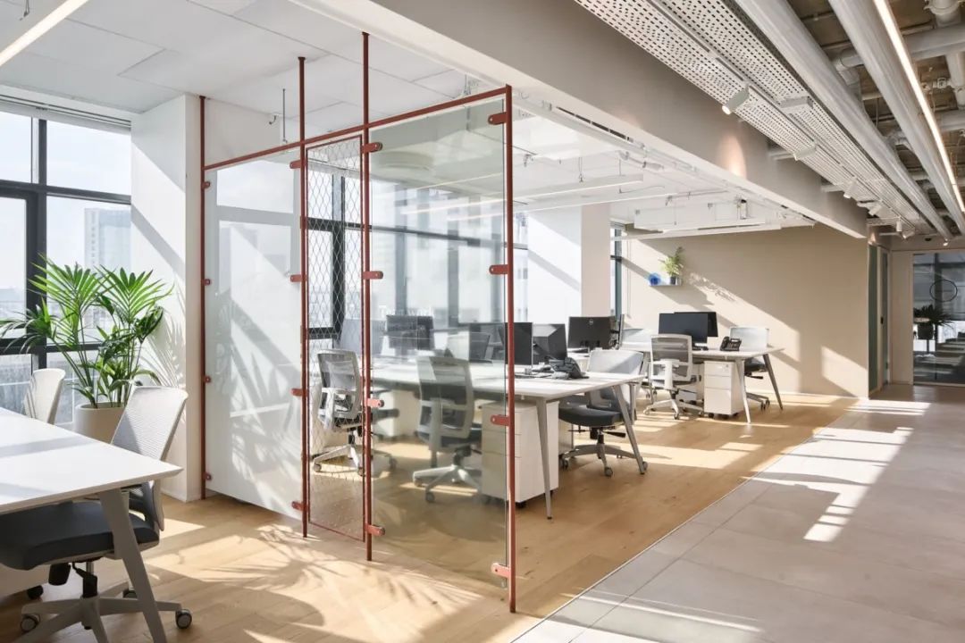 办公室装修丨最不像软件公司办公室的清新设计-30