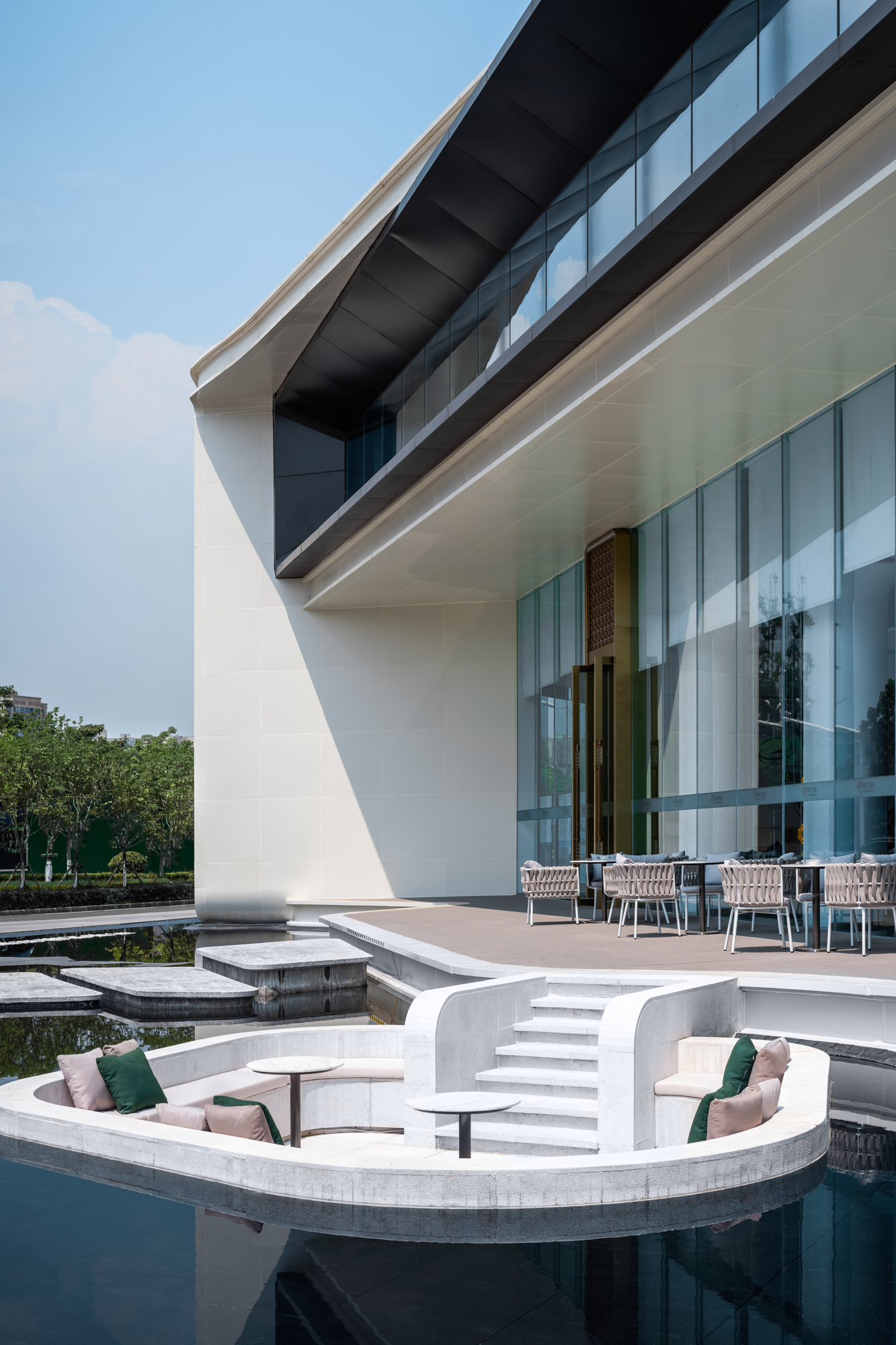 遂宁河东艺景丨中国成都丨邹锋翰-18