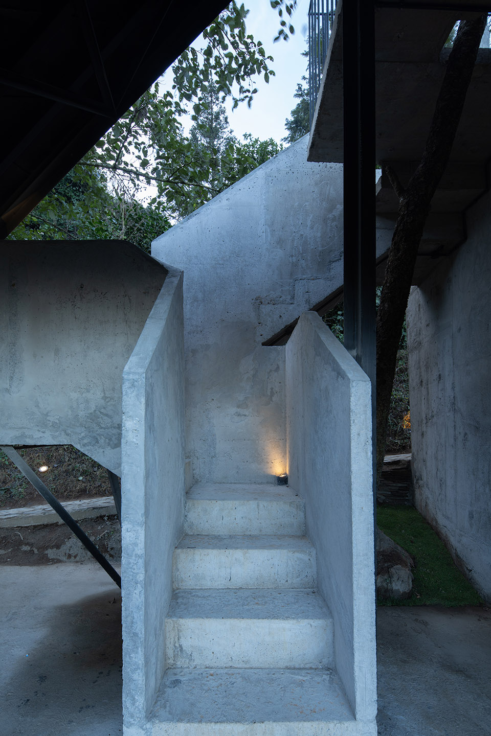 隐入山林的建筑——云南大理无量山风景厕所丨孔祥伟工作室-56