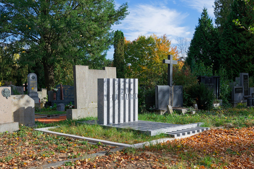 Neumark家族墓碑丨捷克丨Brno建筑工作室NEW WORK-50