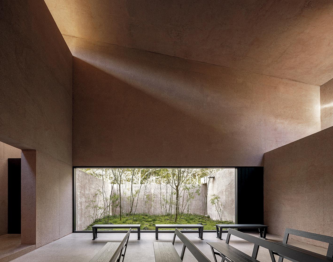Inagawa 墓地游客中心与教堂——融入自然的寂静空间-12