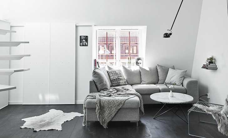 瑞典 59 平米黑白小 loft，巧用白色和自然光扩展空间-6