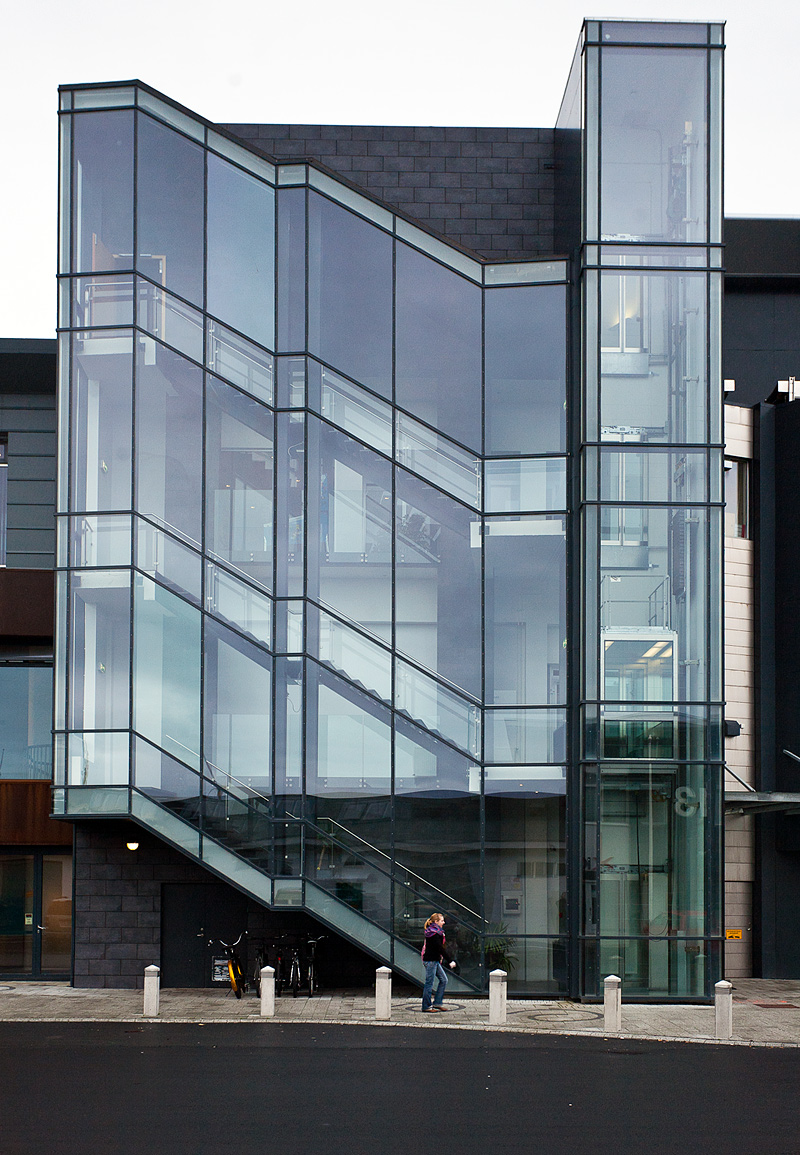 变废为宝的冰岛老工厂改造-16