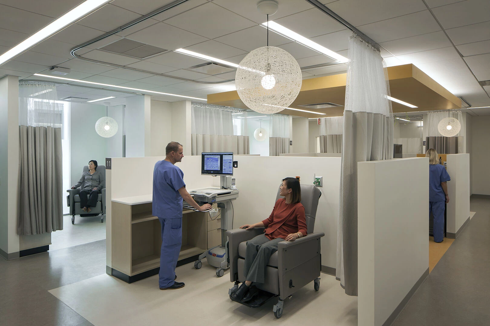 Koman Family Outpatient Pavilion-24