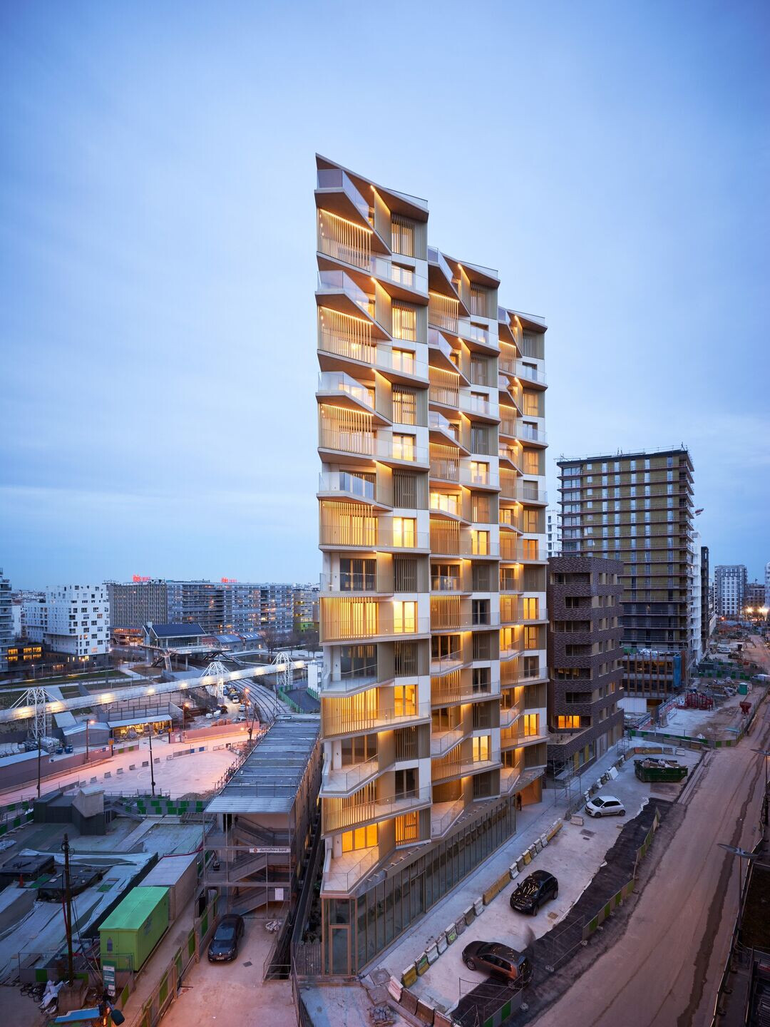 巴黎现代建筑瑰宝 | Clichy-Batignolles 区 XXL 折纸公寓-6