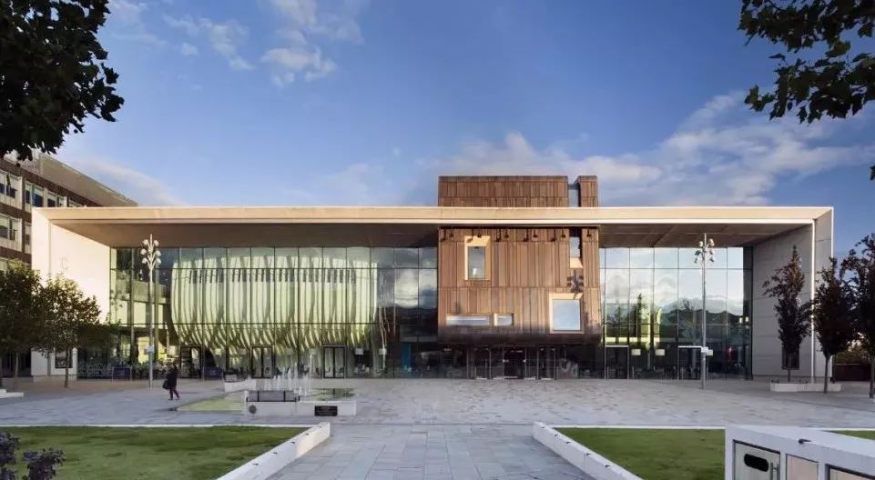 英国两大艺术剧院 | 唐卡斯特 Cast 与伦敦 Tara 艺术剧院-11