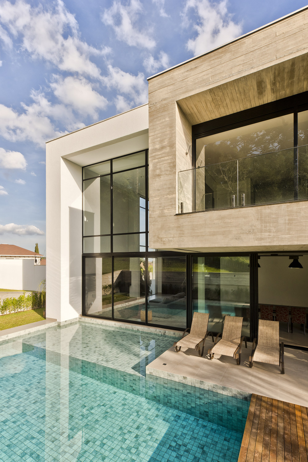 巴西 PI 别墅 | 现代风格与自然景观的完美融合-28