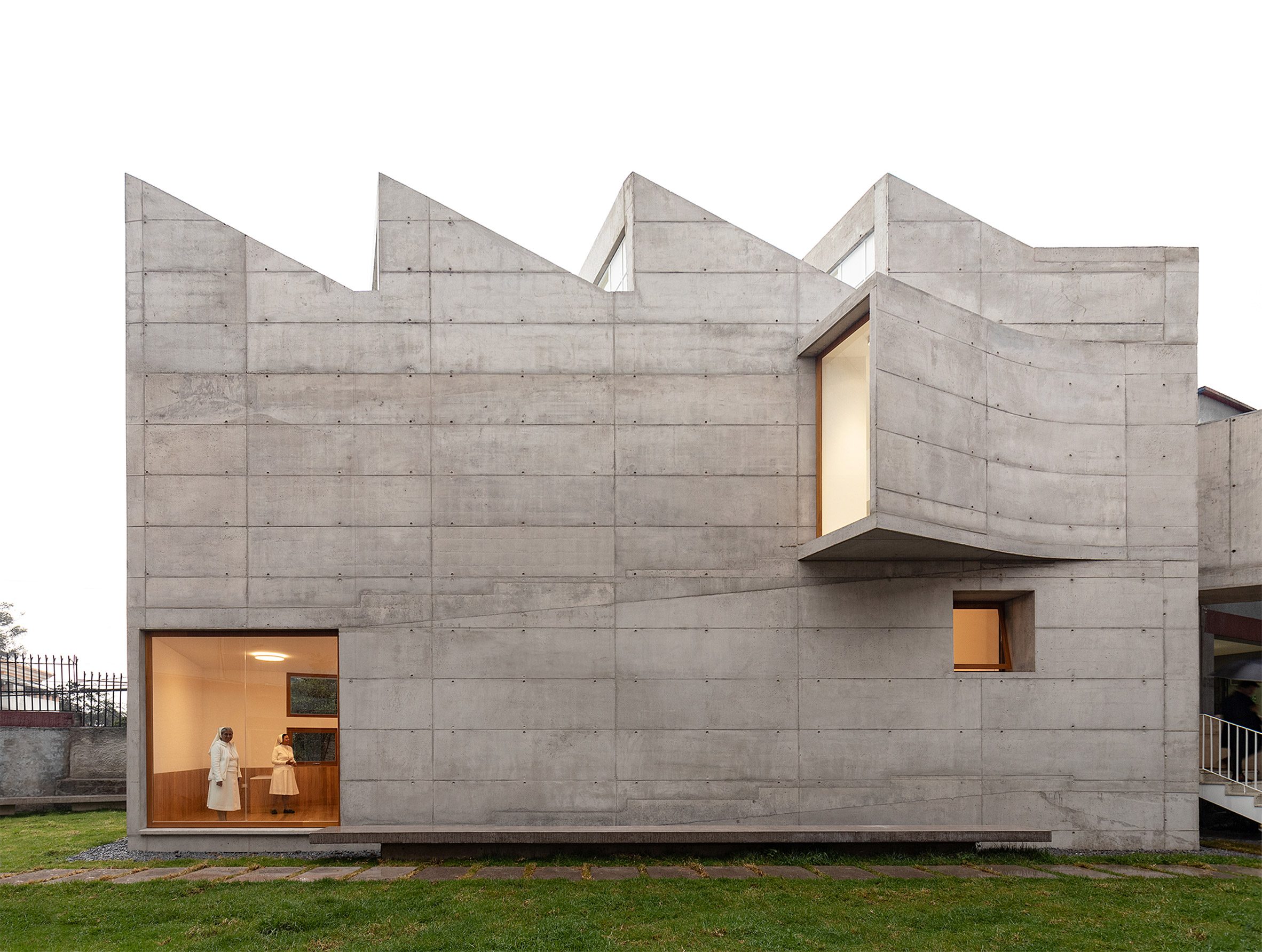 Studio Blur models Quito arts school after Le Corbusier house-3