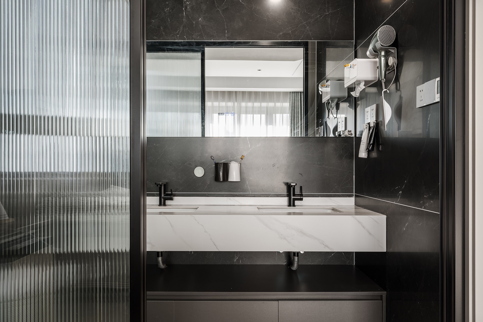 与自然共生，在艺术中溯洄，95后纯粹与自由的精神之所-18