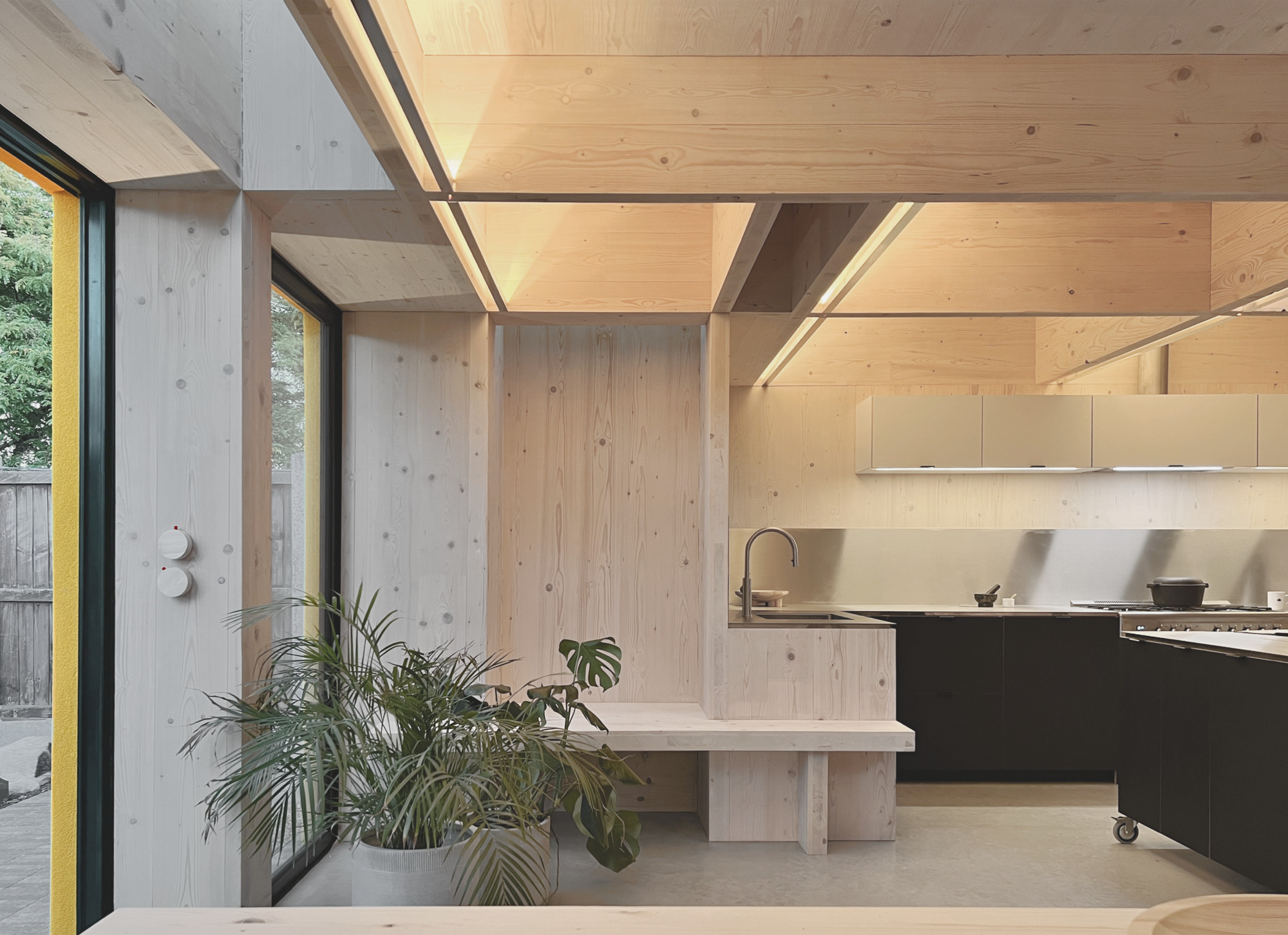 交叉层压木材房屋丨英国伦敦丨Unknown Works-24