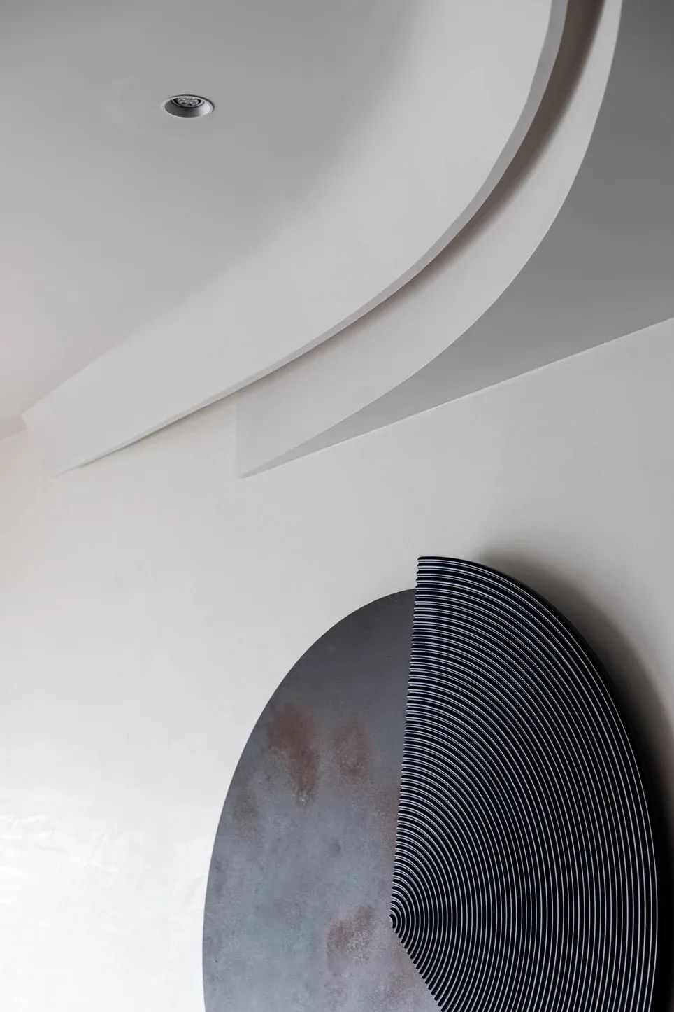 胡桃木+高级灰，纯粹而艺术的现代空间-26