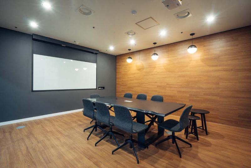 现代简约 65 平办公室设计 展现黑白魅力-10