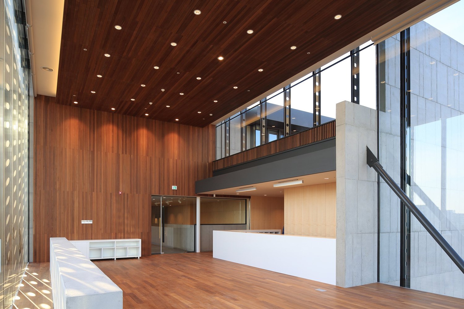 Jung Clinic Kim Seunghoy (Seoul National University) + KYWC Architects-29