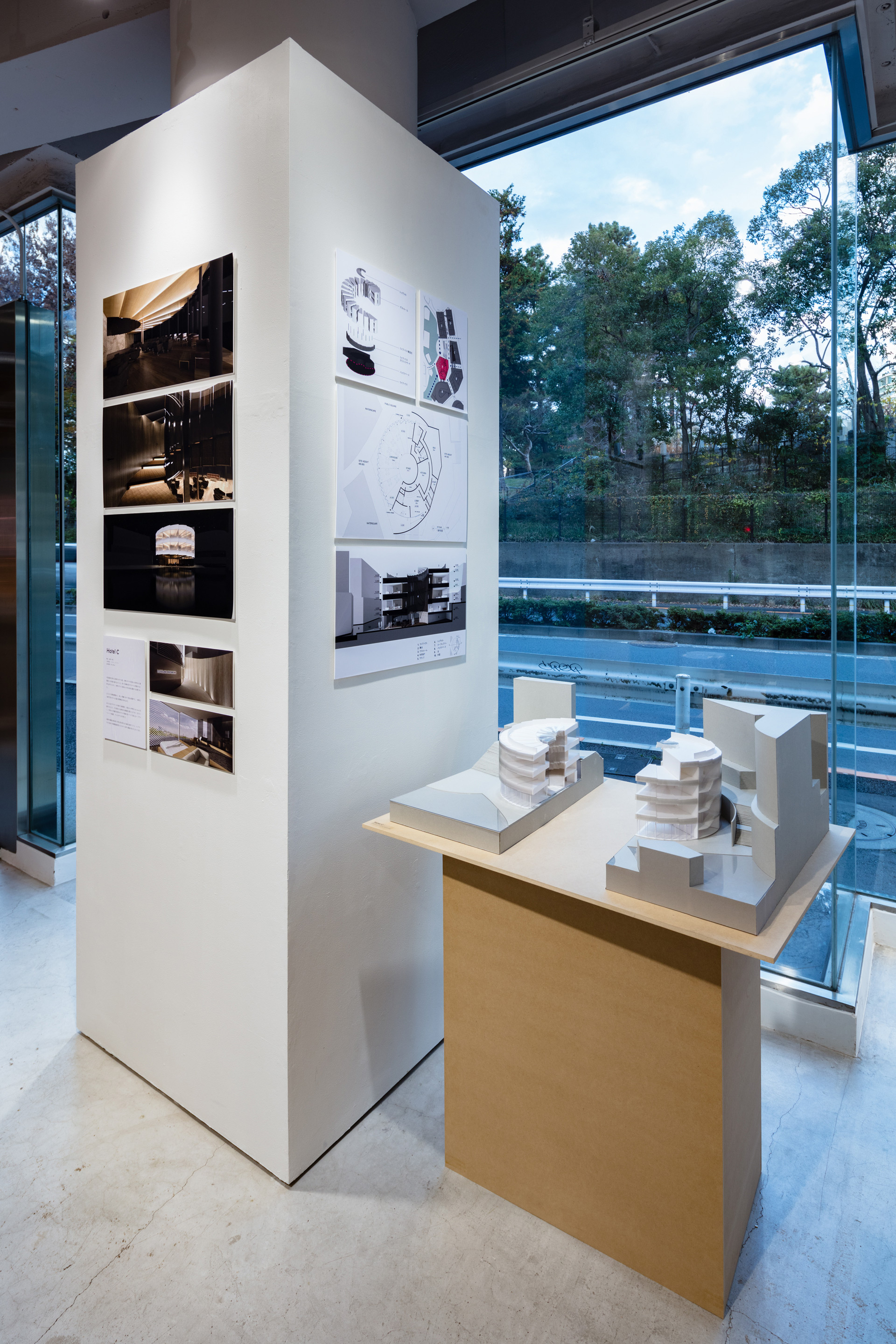 日本京东 小⇔大展 Prismic gallery design by Kooo Architects-13