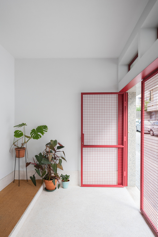 重塑空间 · 将闲置地下室变为宜居住宅丨葡萄牙波尔图丨oitoo-5