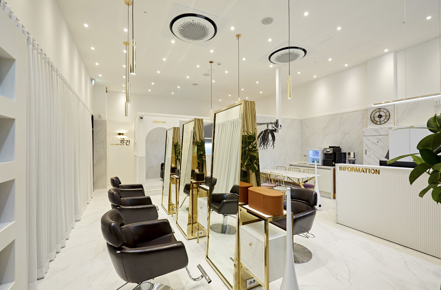 18 平米现代美容院空间设计，展现极简美学魅力-6