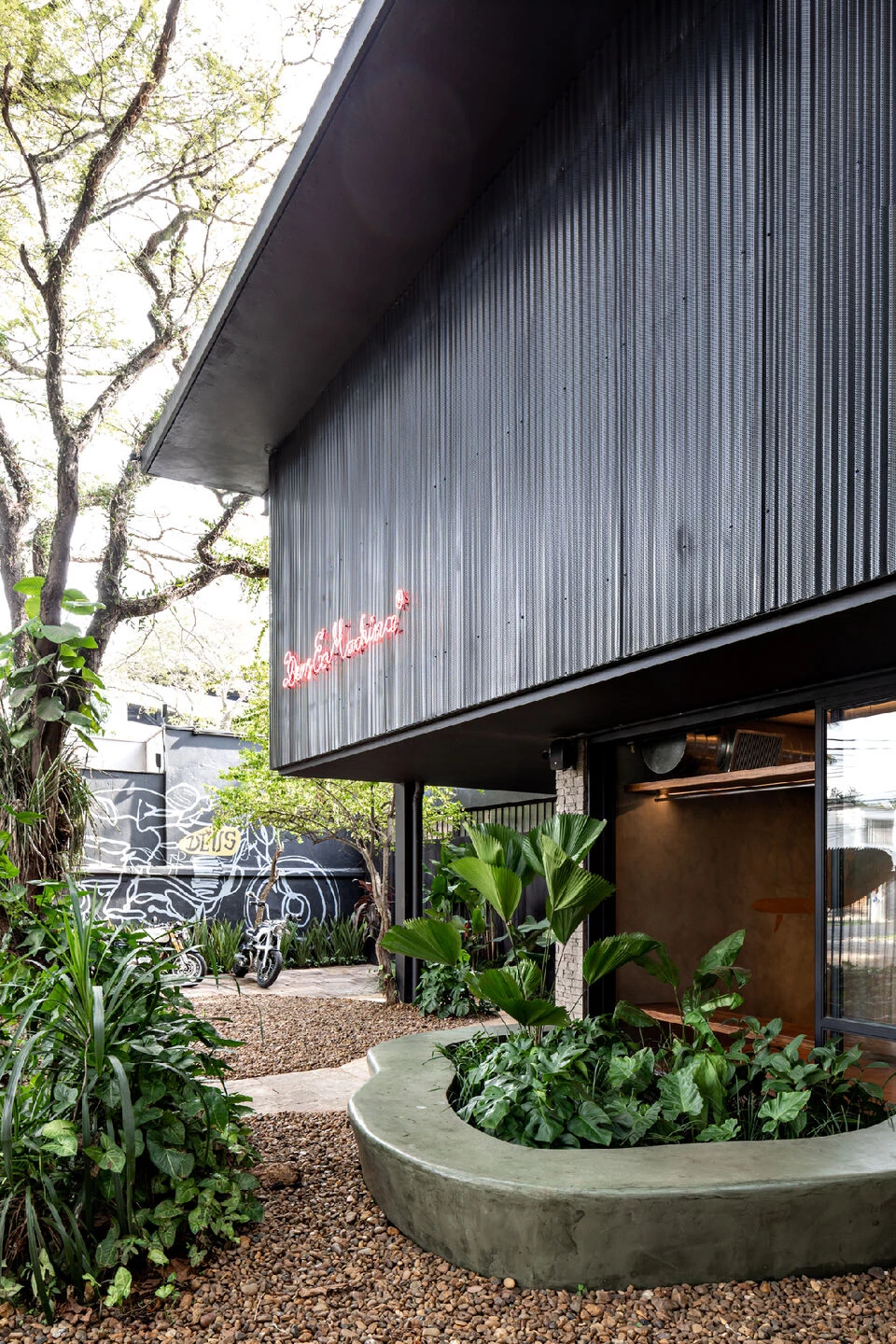 Deus E· Machina 商店丨巴西圣保罗丨Meireles Pavan Arquitetura-42