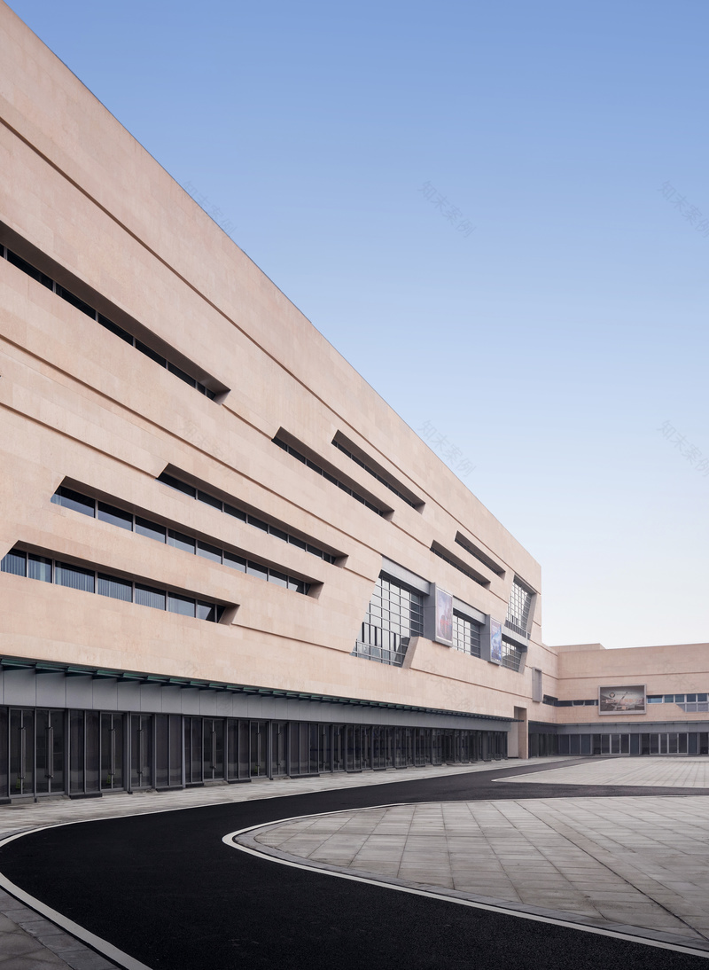 产业社区破局之路 · 智慧化,多元化,形象引领丨中国丨三益-197