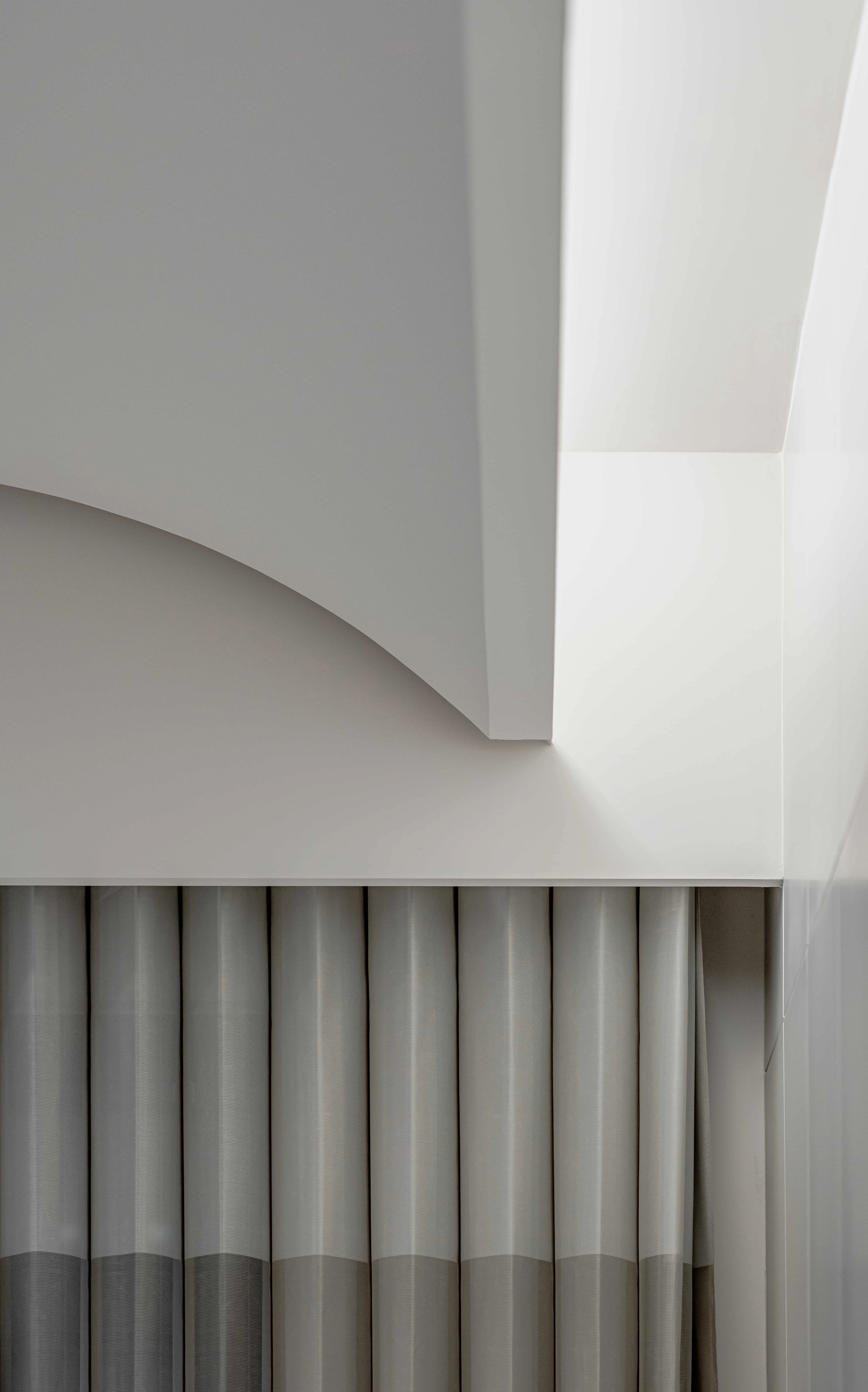 独一无二的自由曲线时尚宅丨黄巢设计-88