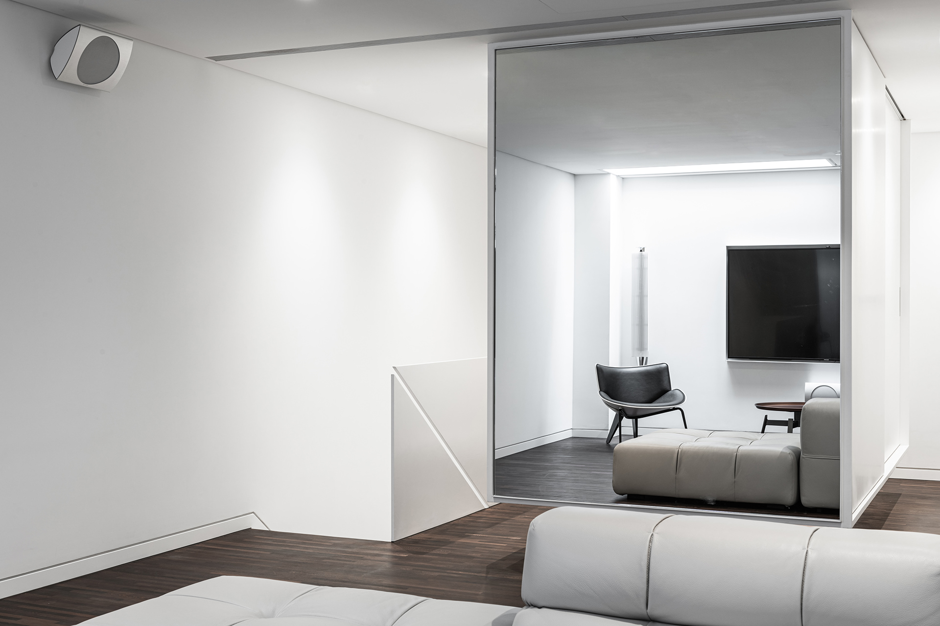 The house/ ChArchiLab H.C. Cha-21