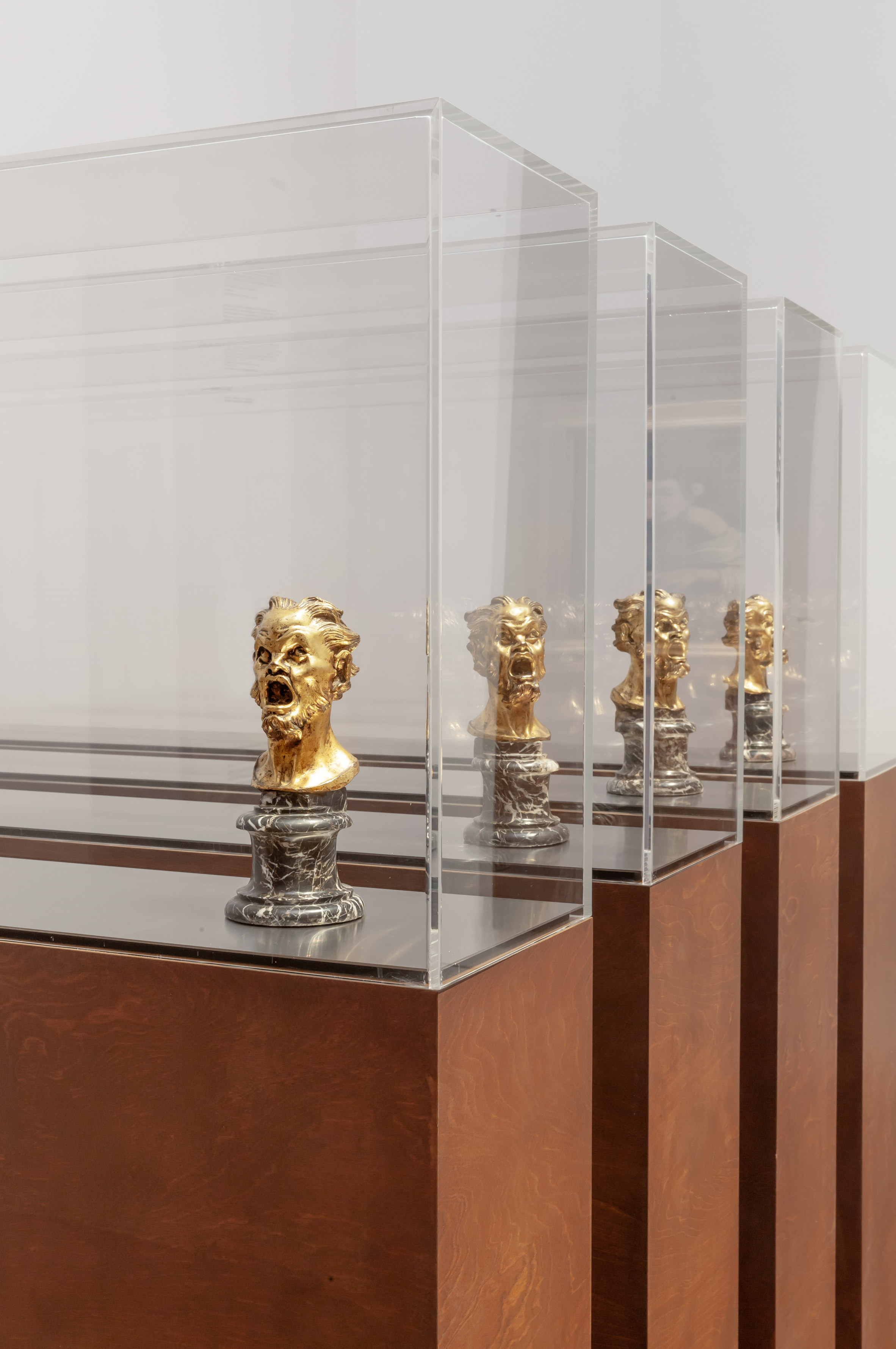 色彩缤纷的环保展览设计-12