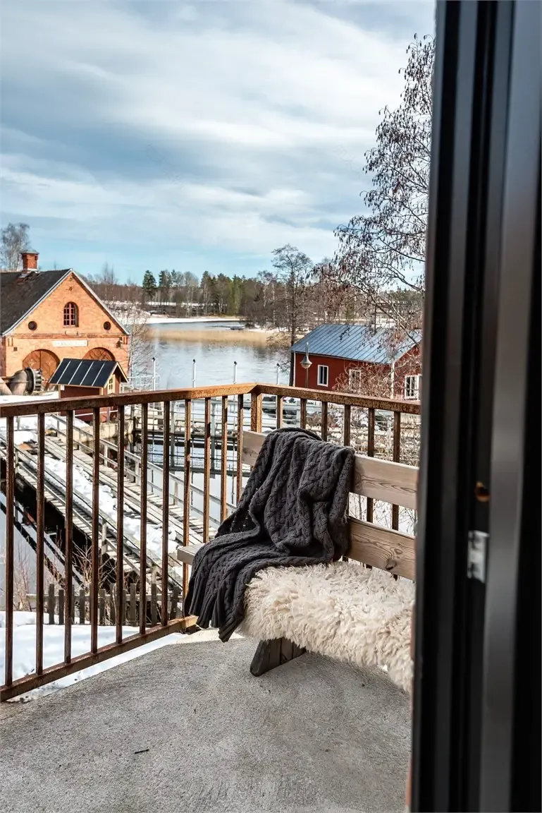 瑞典旧奶厂变身高雅 Loft 宅-27