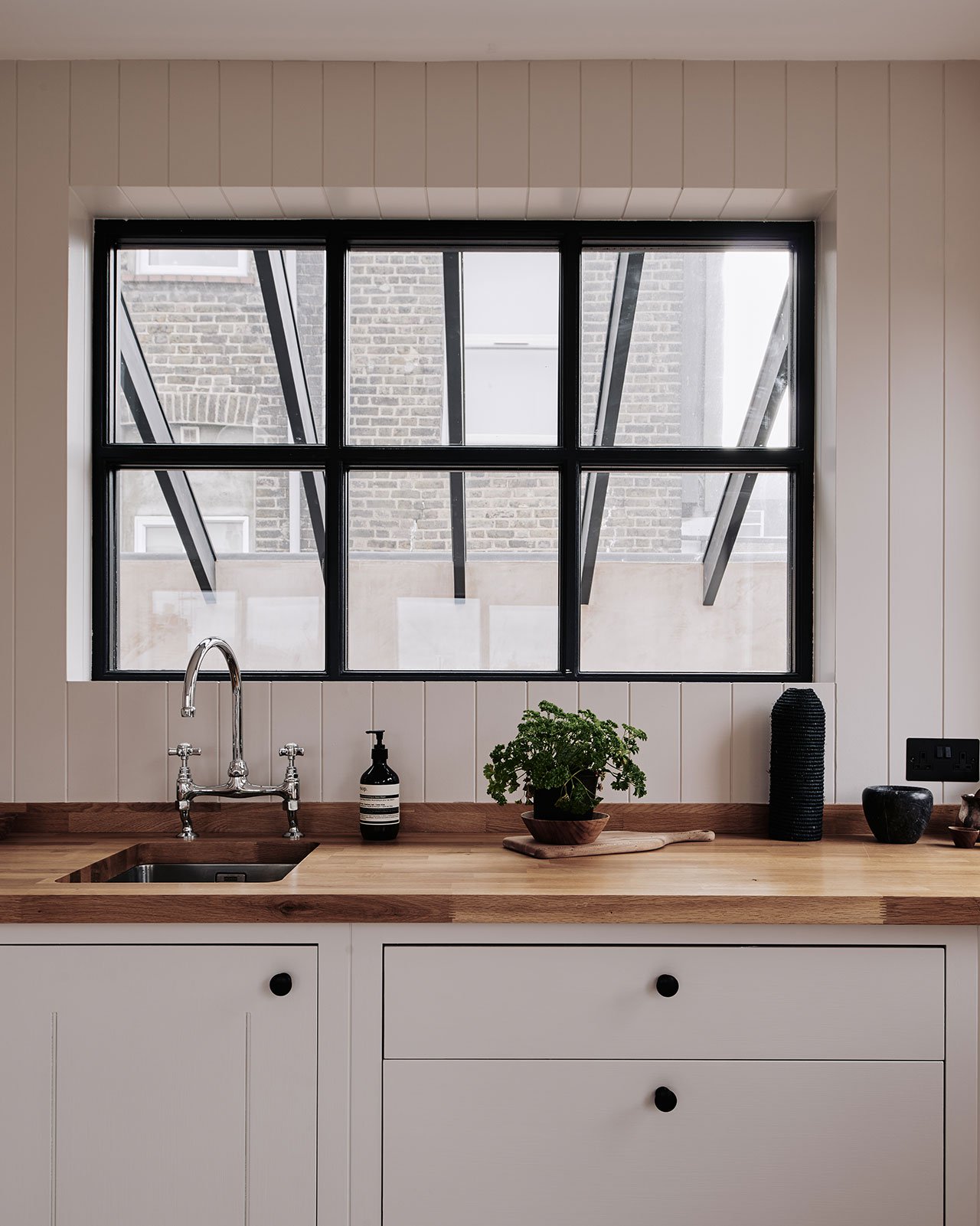 Neatly Framed New Cross Lofts in London by Chan + Eayrs-44