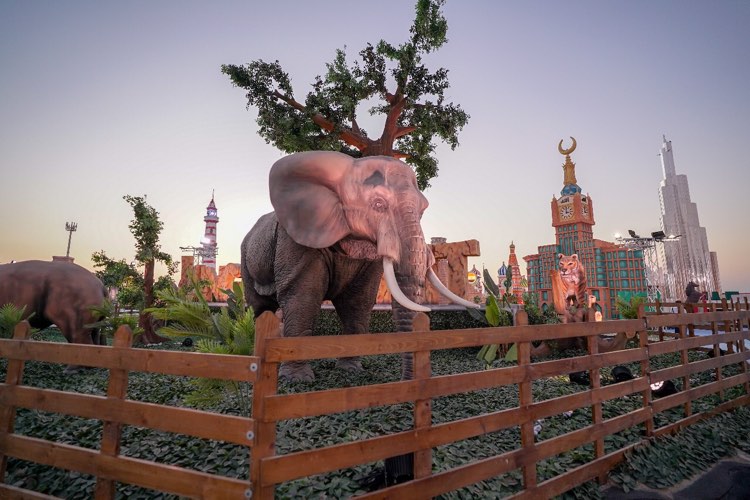 The Sheikh Zayed Festival Global Wonders- Atrium/ UAE-66