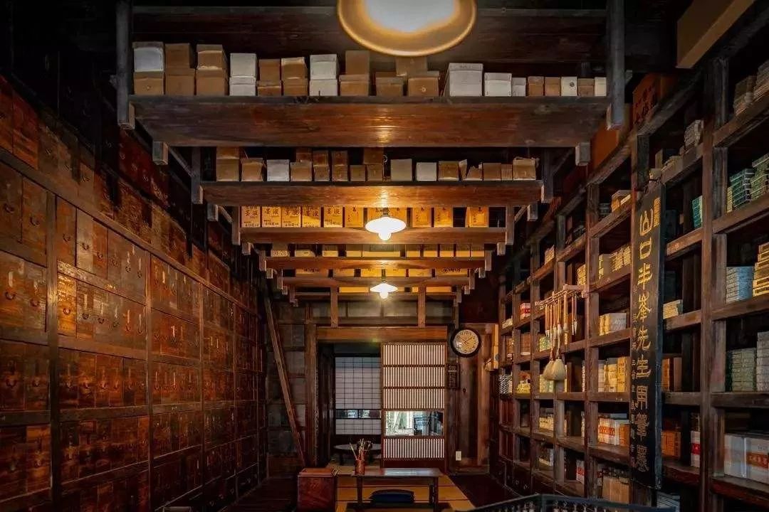 《千与千寻》现实版奇幻空间,重温经典场景-104