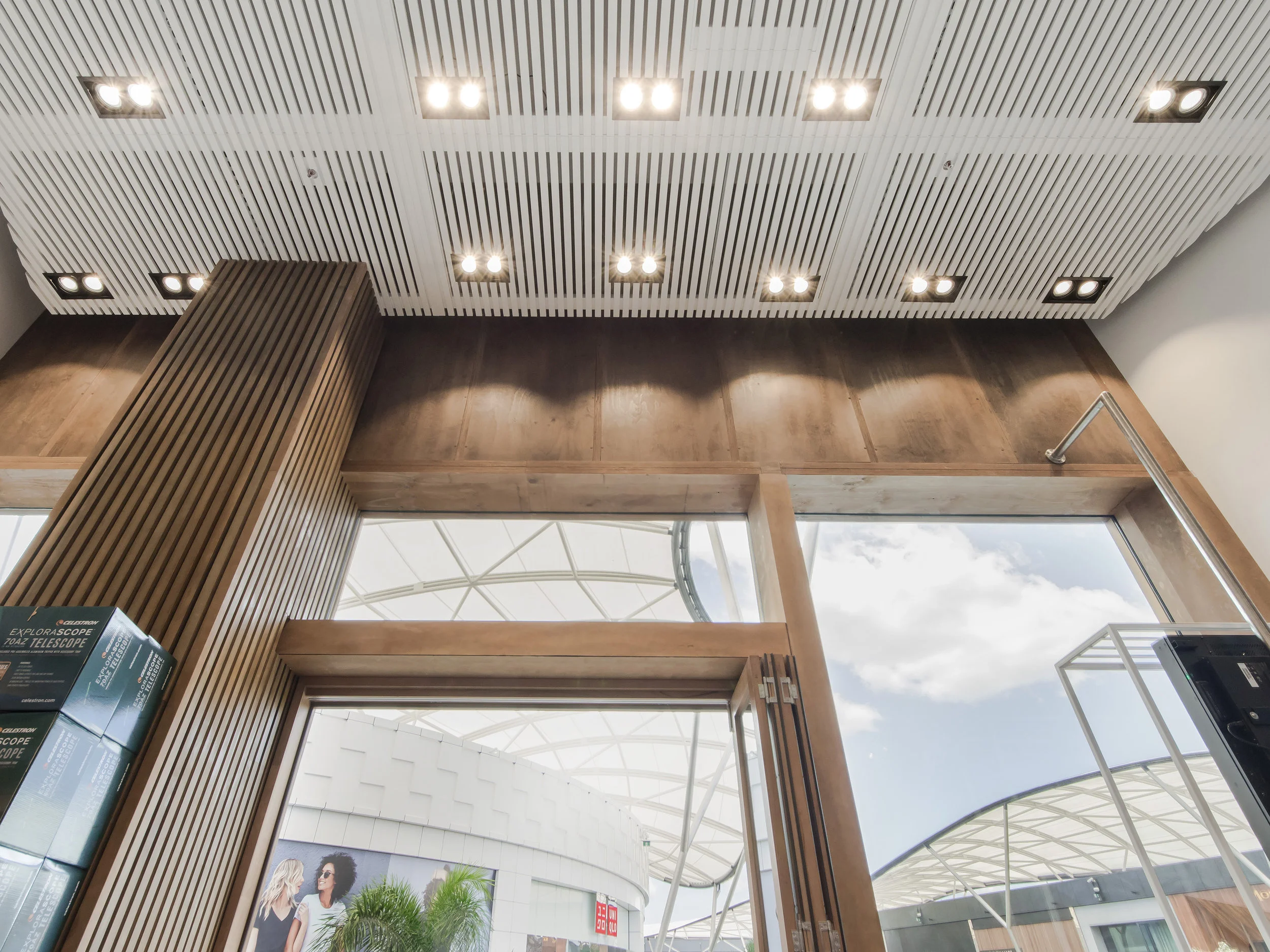 澳大利亚地理杂志线下店铺设计项目丨aplin creative-18