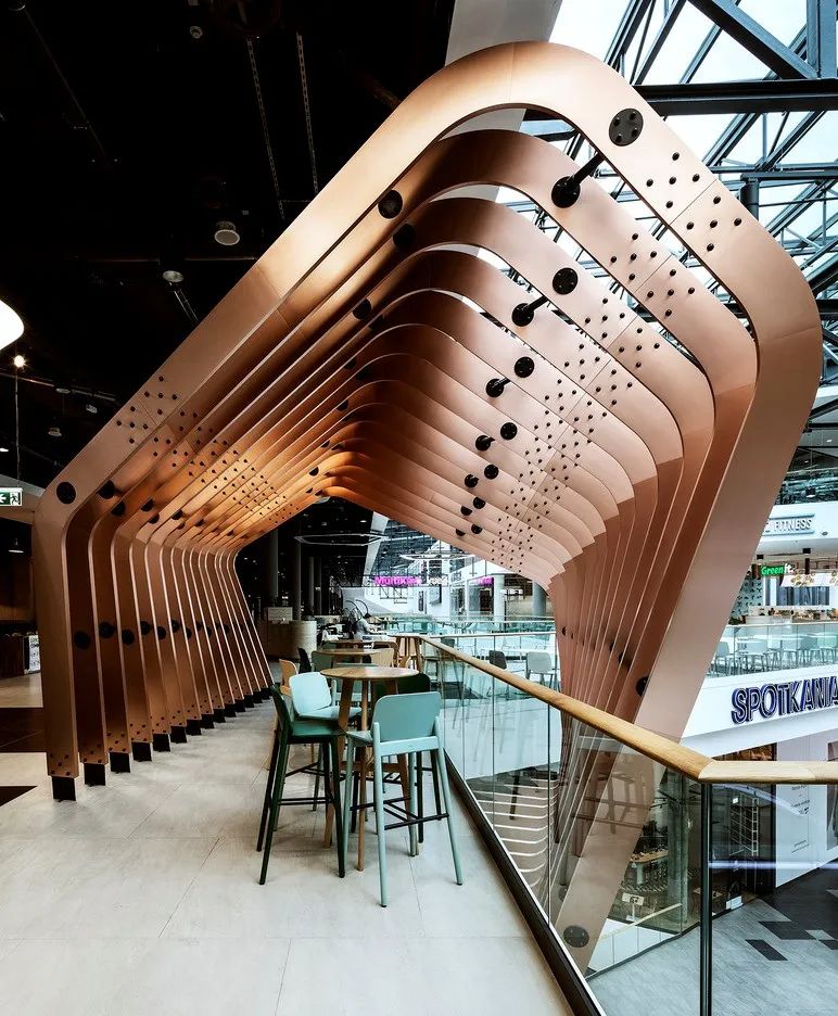 Galeria Młociny 美食社交空间设计丨波兰华沙丨Broadway Malyan 宝麦蓝-15