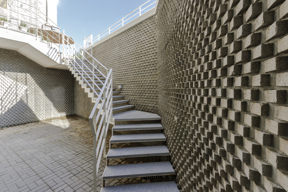 欧洲风格别墅 | 典雅白色调的浪漫演绎-16