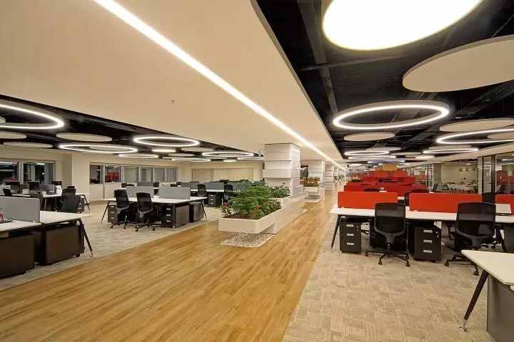 难以置信，2000多平的办公室他们还觉得拥挤！！-9