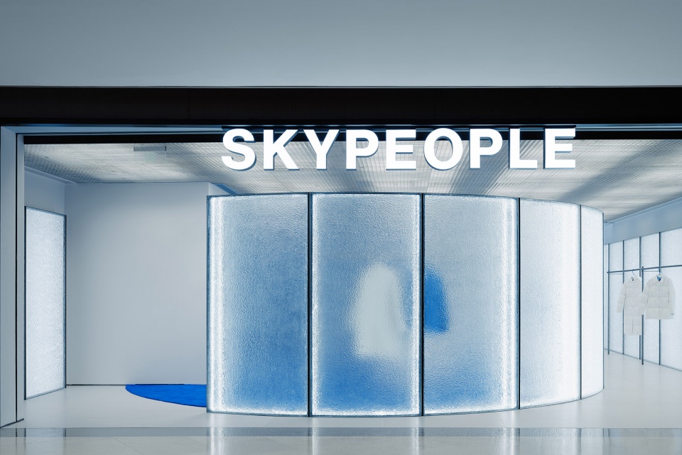 SKYPEOPLE 天空人冰冻广场 | 科技与艺术的完美结合-14