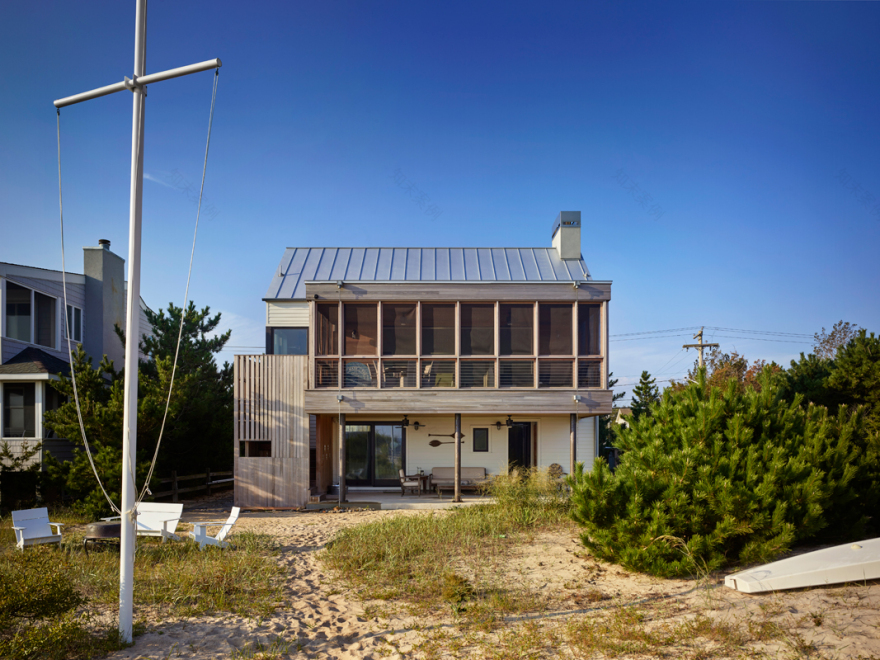 Robert Young Architects 的 Lewes Beach House - 现代简约的海滨住宅设计-0