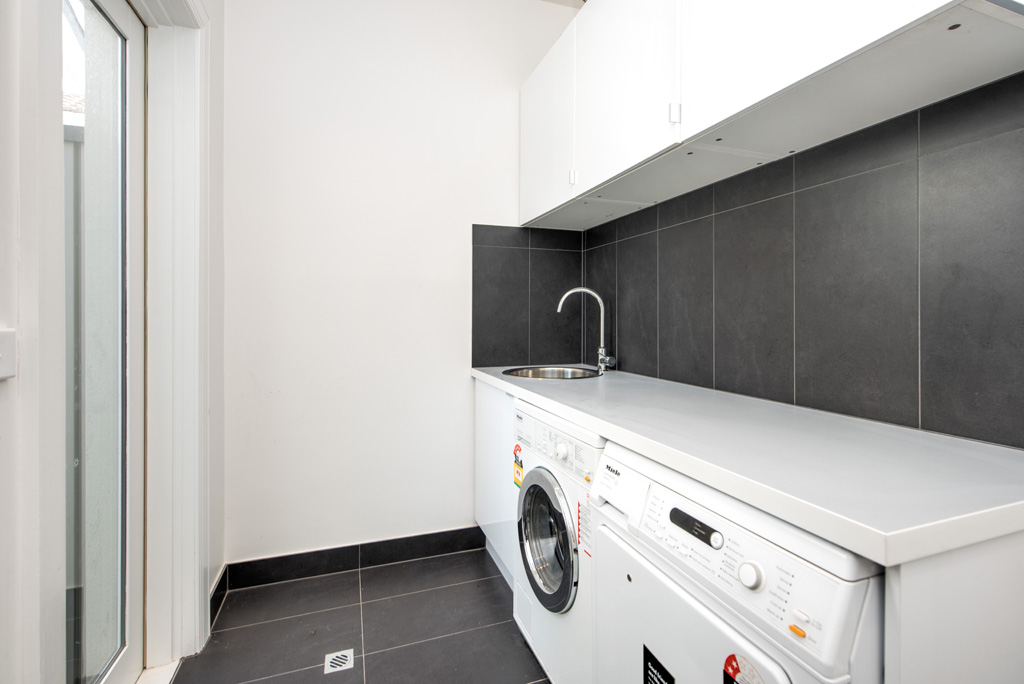 东布莱顿大厦 1 号-8