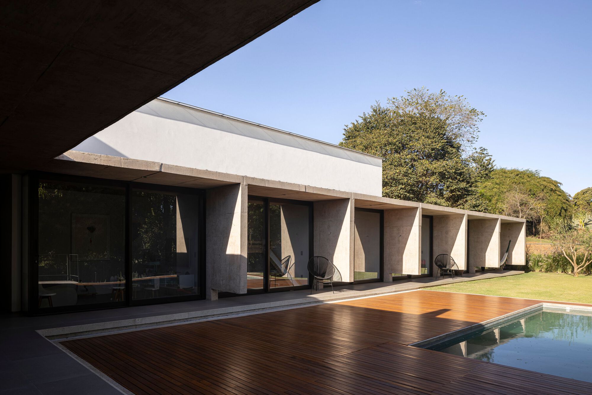 但丁之家丨巴西巴西利亚丨Bloco Arquitetos-34