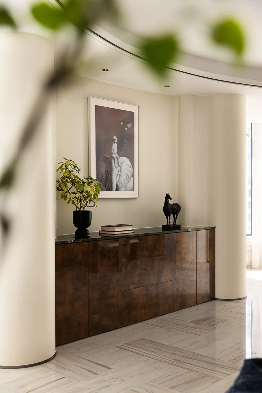 江景流动处，生活悄然盛放—重塑228㎡徐汇滨江宝能公馆游艇大宅的光与序-52