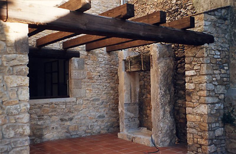 AMOROS ARQUITECTES:  98C-REFORMA Y ADICIÓN DE CASA ENTRE MEDIANERAS CON PISCINA-14