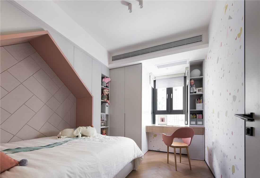 旧宅翻新变现代简约大宅,收纳空间丰富-50