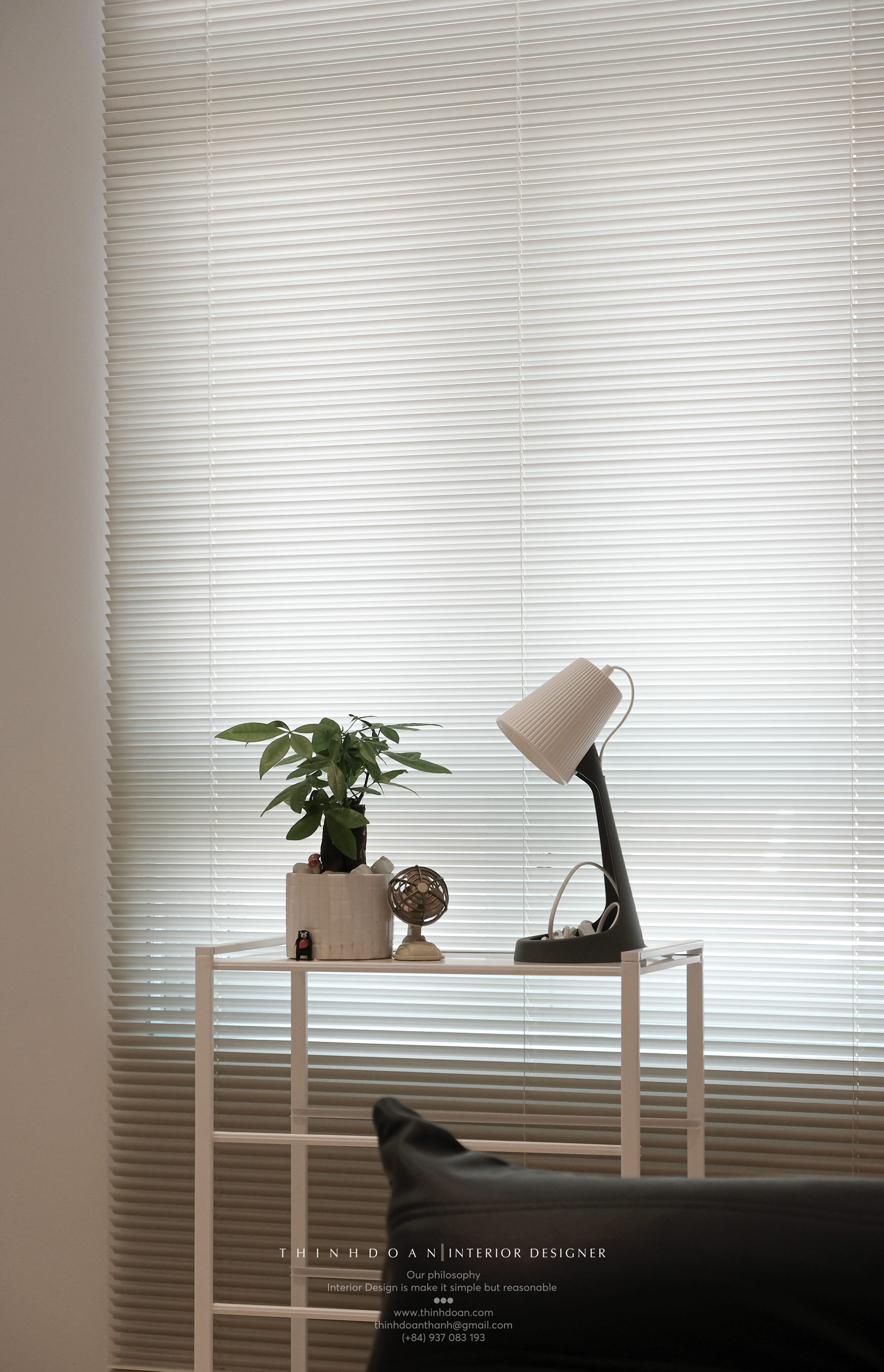 不引人注目的事物;不张扬的人(需结合具体语境确定the unobtrusive指代的是人还是物) 丨Thinh Doan(室内设计师)-37