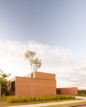 自建别墅丨ARQBR Arquitetura e Urbanismo