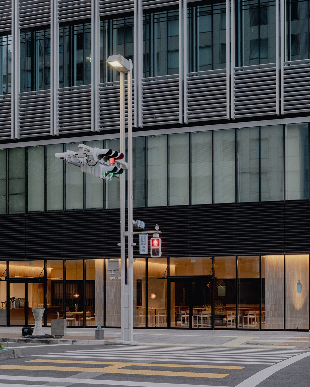 蓝瓶咖啡bluebottlecoffee空间，日本，名古屋 | Sapce design by keijiashizawadesign  - 咖啡店 - 餐厅LOGO-VI空间设计-全球餐饮研究所-8